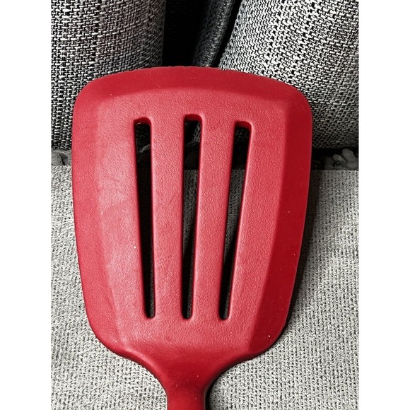 KitchenAid Empire Red Classic Slotted Turner Lifter Spatula Kitchen Utensil - Picture 2 of 7